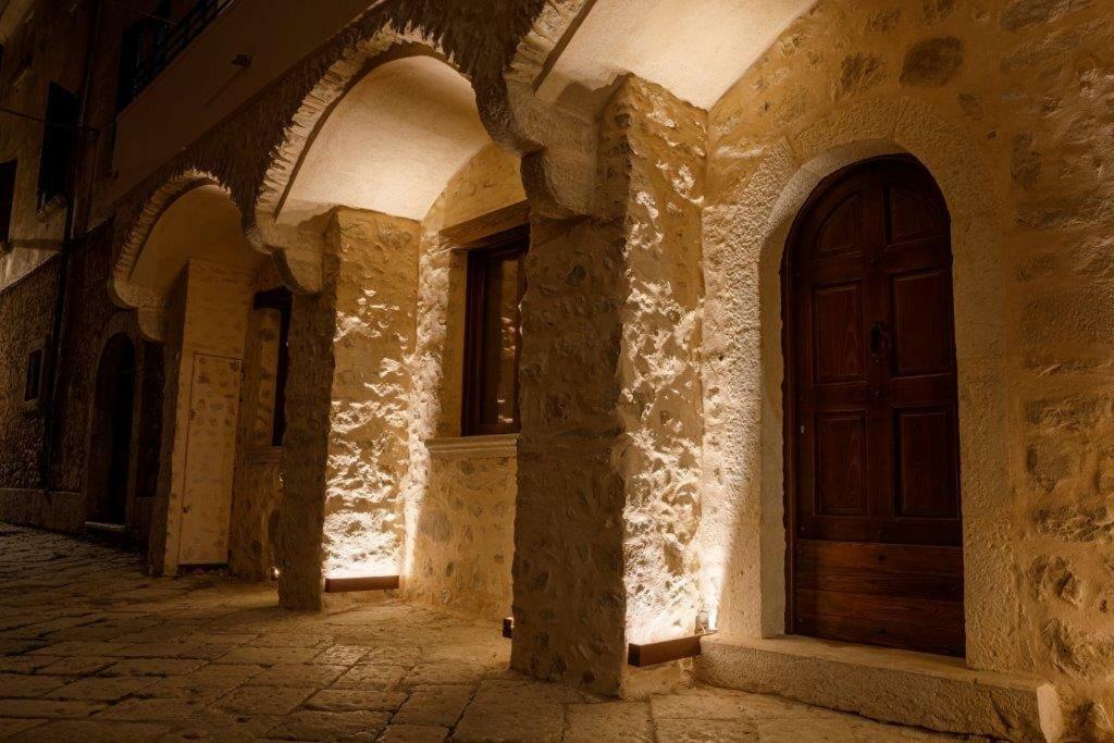 I Vicoli Exclusive Apartments Fondi Zewnętrze zdjęcie